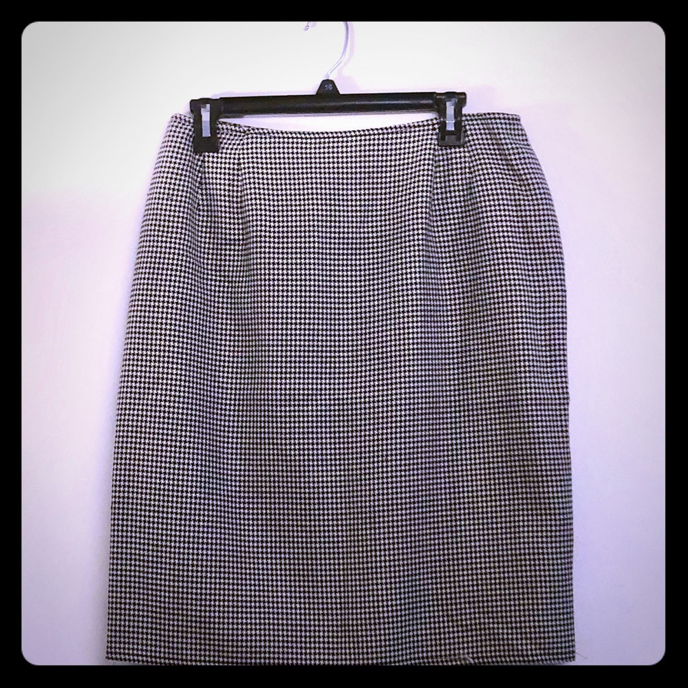 Fancy fancy patterned skirt!